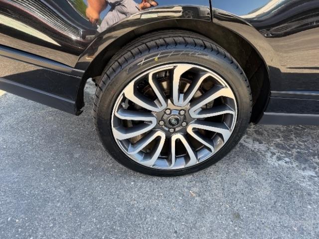 Land Rover Range Rover Supercharged LWB 2019