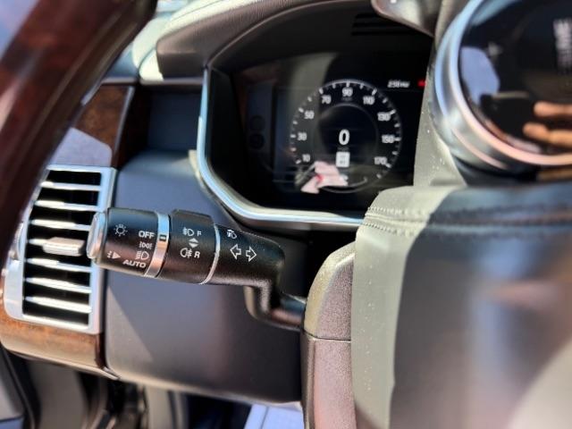 Land Rover Range Rover Supercharged LWB 2019