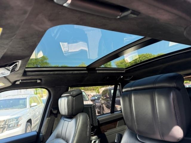 Land Rover Range Rover Supercharged LWB 2019