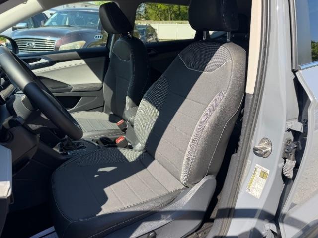 Volkswagen Taos Comfortline 2024