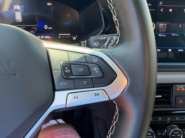 Volkswagen Taos Comfortline 2024