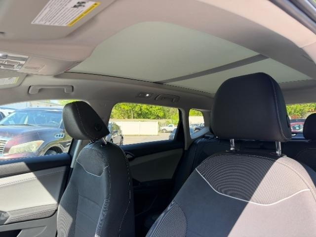 Volkswagen Taos Comfortline 2024