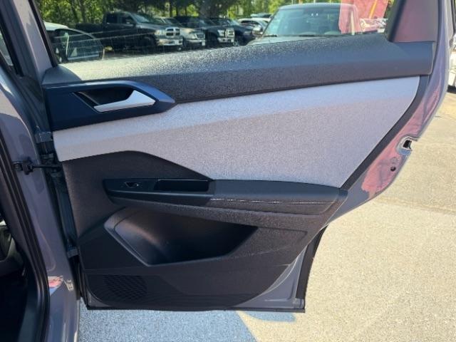 Volkswagen Taos Comfortline 2024