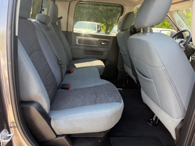 RAM 1500 Classic Tradesman Crew Cab SWB 4WD 2019