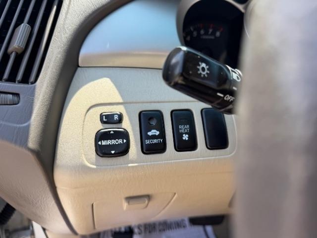 Toyota Highlander Limited V6 4WD 2006