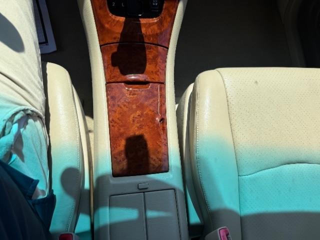 Toyota Highlander Limited V6 4WD 2006