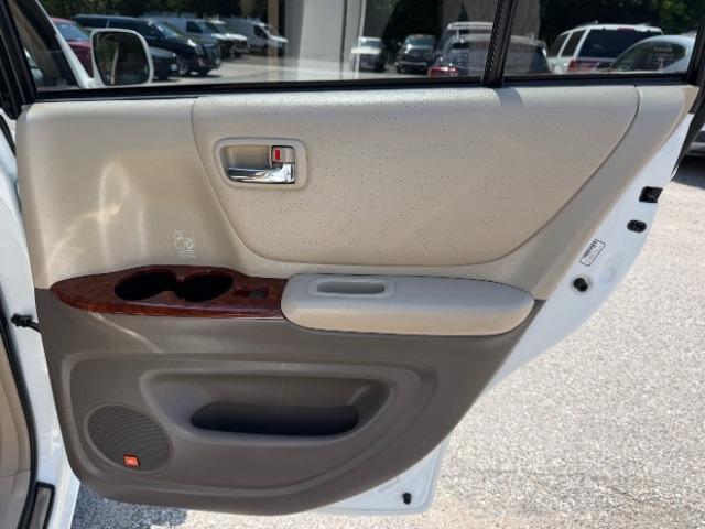 Toyota Highlander Limited V6 4WD 2006