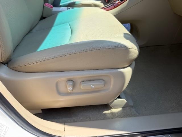 Toyota Highlander Limited V6 4WD 2006