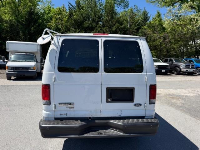 Ford Econoline E-350 XL Super Duty 2008