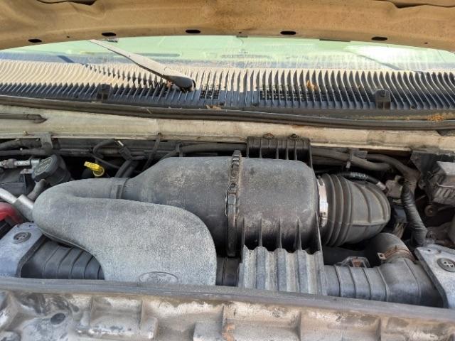 Ford Econoline E-350 XL Super Duty 2008