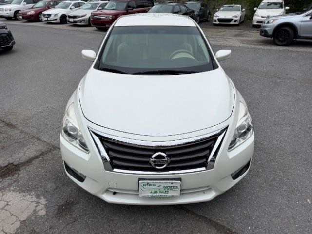 Nissan Altima 2.5 SV 2014