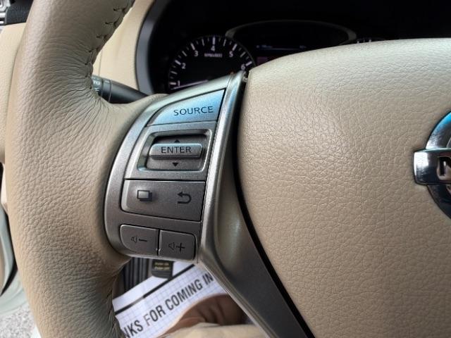 Nissan Altima 2.5 SV 2014