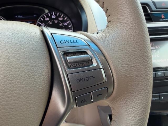 Nissan Altima 2.5 SV 2014