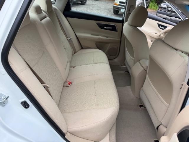 Nissan Altima 2.5 SV 2014