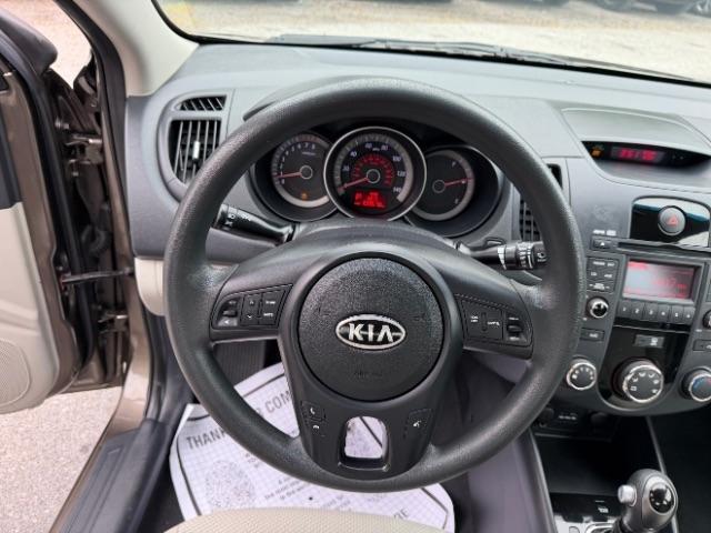 Kia Forte EX 2011