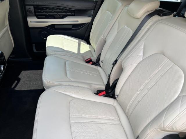Ford Expedition Platinum 4WD 2020