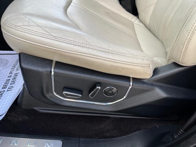 Ford Expedition Platinum 4WD 2020