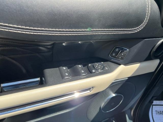 Ford Expedition Platinum 4WD 2020
