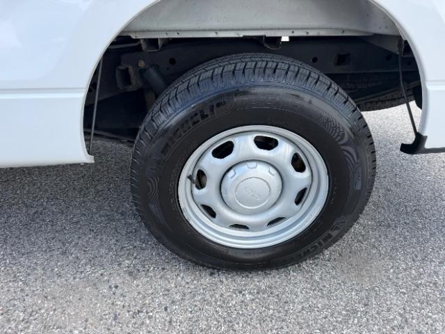 Ford F-150 XL 8-ft. Bed 2WD 2014