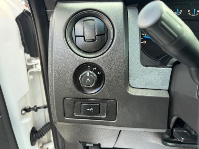 Ford F-150 XL 8-ft. Bed 2WD 2014