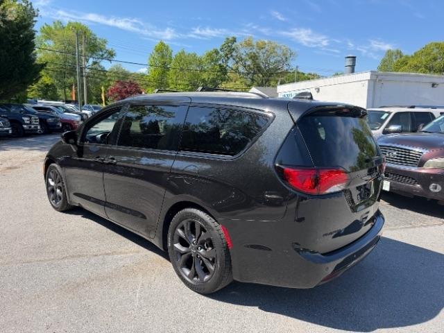 Chrysler Pacifica Touring-L 2018