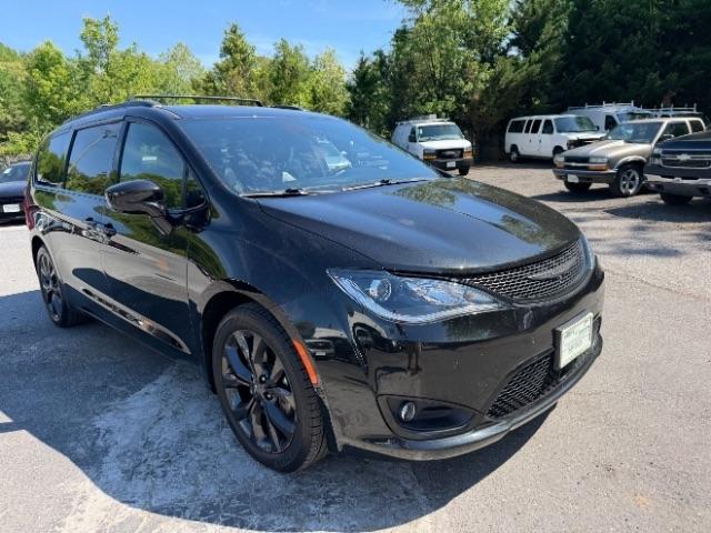 Chrysler Pacifica Touring-L 2018