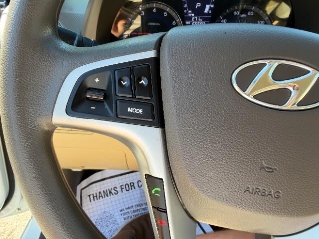 Hyundai Accent GLS 4-Door 2014