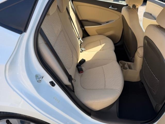 Hyundai Accent GLS 4-Door 2014