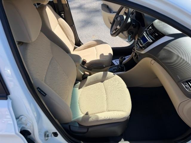Hyundai Accent GLS 4-Door 2014
