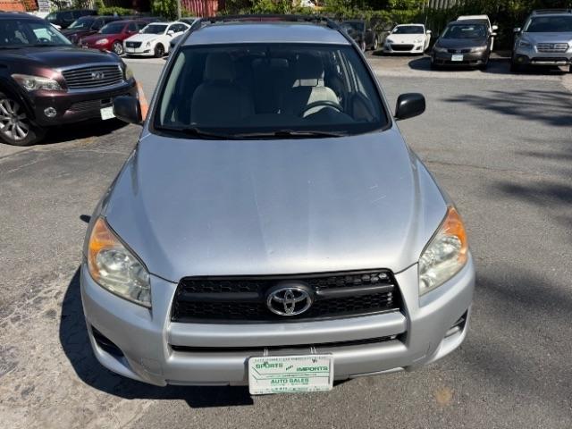 Toyota RAV4 Base I4 4WD 2010