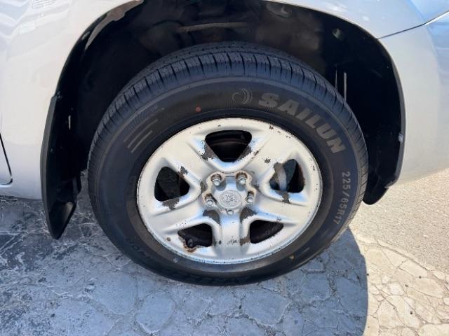 Toyota RAV4 Base I4 4WD 2010