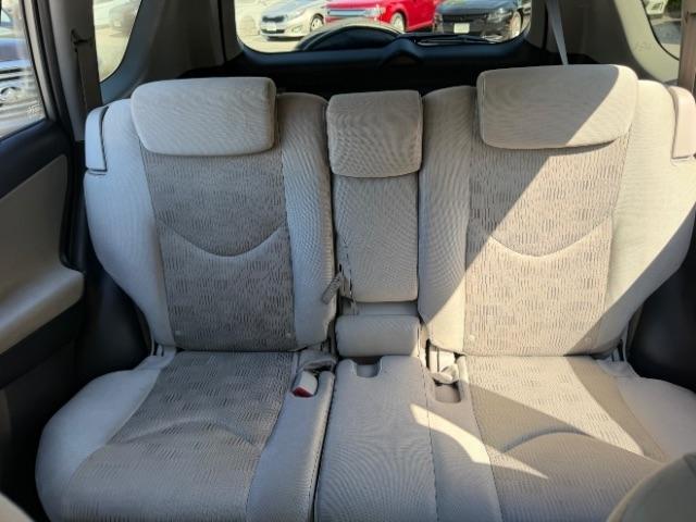 Toyota RAV4 Base I4 4WD 2010