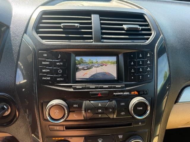 Ford Explorer Base FWD 2017
