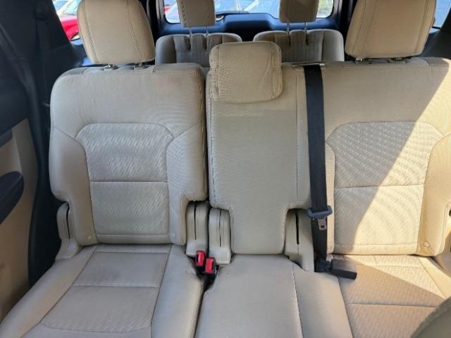 Ford Explorer Base FWD 2017