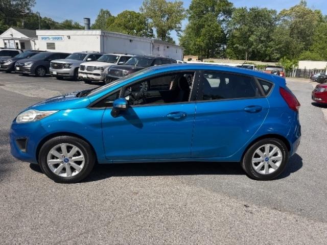 Ford Fiesta SE Hatchback 2013