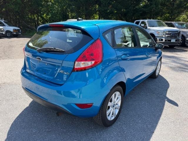 Ford Fiesta SE Hatchback 2013