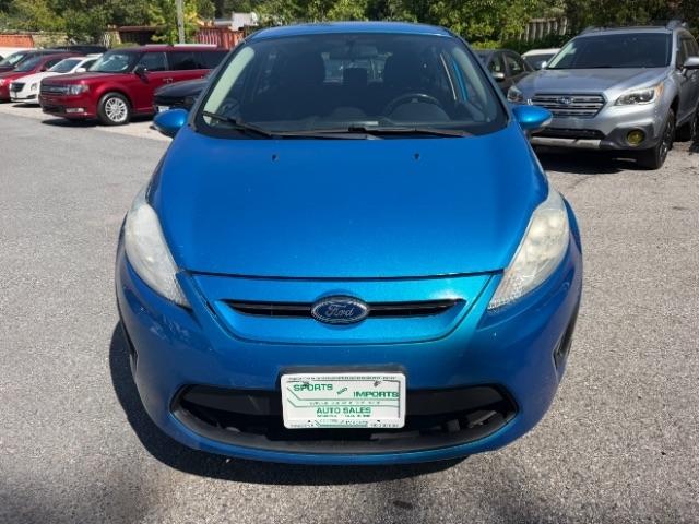 Ford Fiesta SE Hatchback 2013