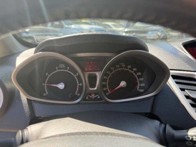 Ford Fiesta SE Hatchback 2013