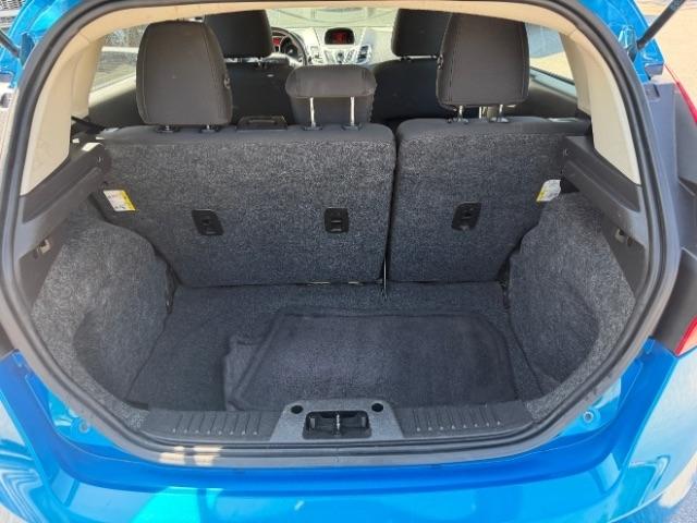 Ford Fiesta SE Hatchback 2013