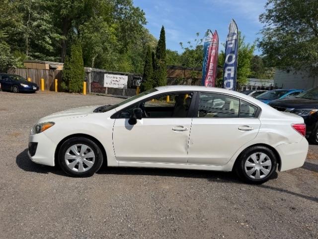 Subaru Impreza Base 4-Door 2012