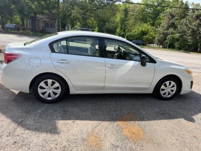 Subaru Impreza Base 4-Door 2012