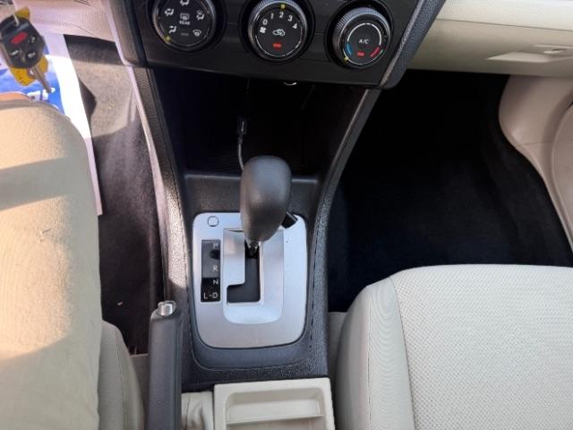Subaru Impreza Base 4-Door 2012