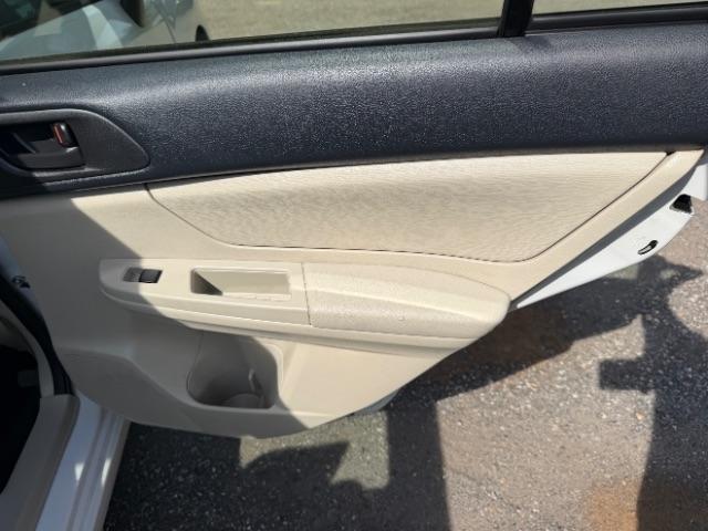Subaru Impreza Base 4-Door 2012