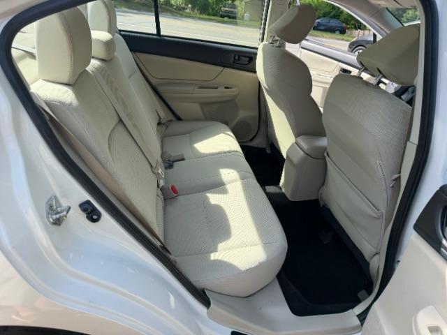 Subaru Impreza Base 4-Door 2012