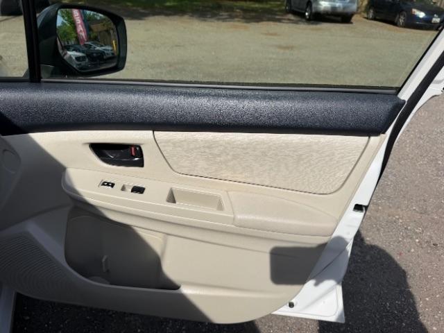 Subaru Impreza Base 4-Door 2012