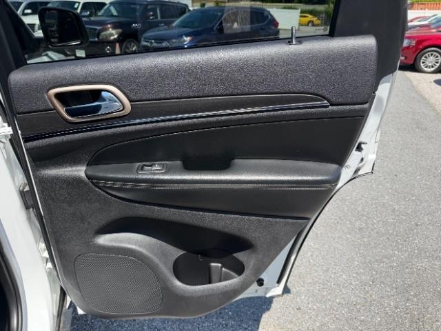 Jeep Grand Cherokee Limited 4WD 2015