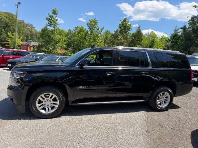 Chevrolet Suburban LT 4WD 2019