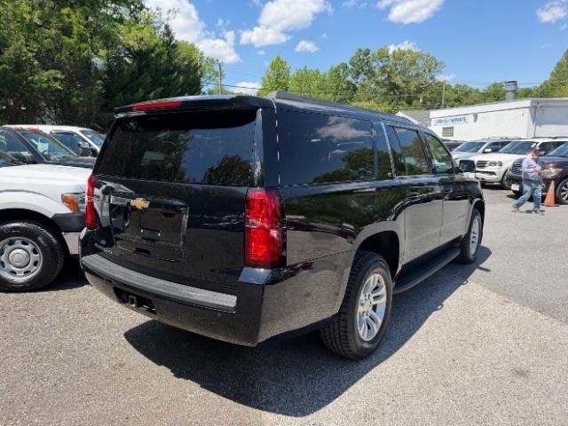 Chevrolet Suburban LT 4WD 2019