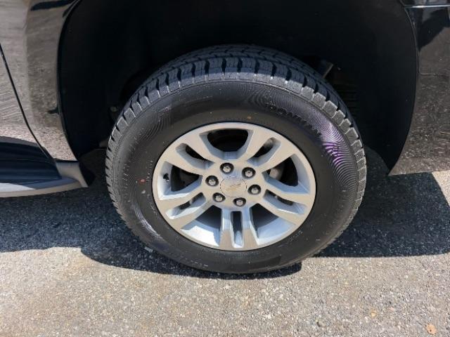 Chevrolet Suburban LT 4WD 2019