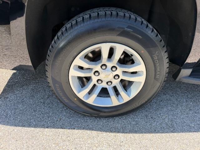 Chevrolet Suburban LT 4WD 2019